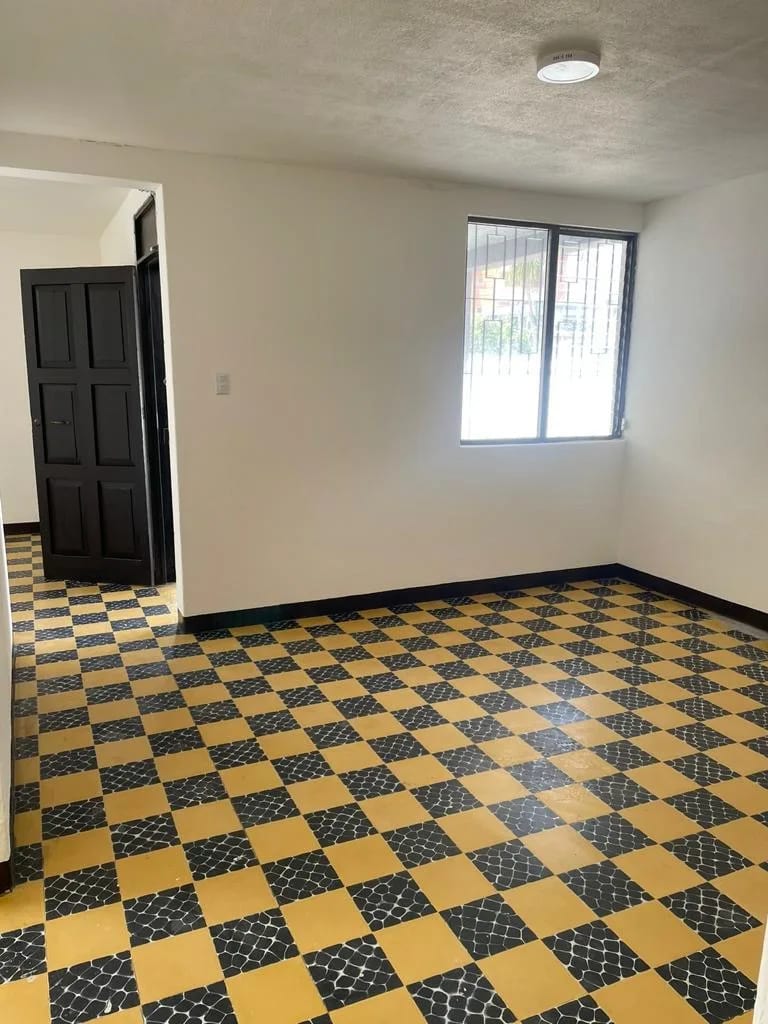 Ofibodega en renta en zona 15, Colonia El Maestro — Bodega / Ofibodega en Alquiler en Zona 15, Guatemala, Ciudad — foto 9 de 16