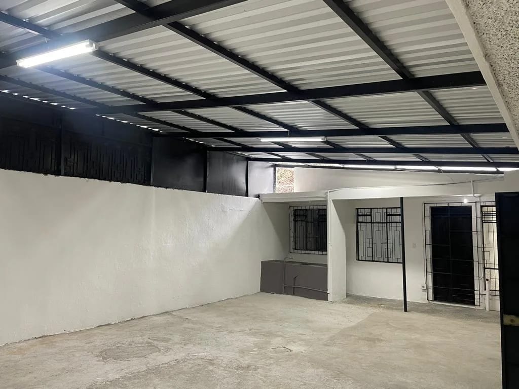 Ofibodega en renta en zona 15, Colonia El Maestro — Bodega / Ofibodega en Alquiler en Zona 15, Guatemala, Ciudad — foto 13 de 16