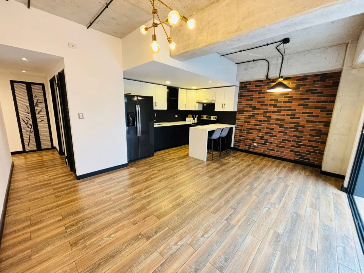 Apartamento en alquiler en zona 14 - ZOE — Bodega / Ofibodega en Alquiler en Zona 14, Guatemala, Ciudad — foto 7 de 12