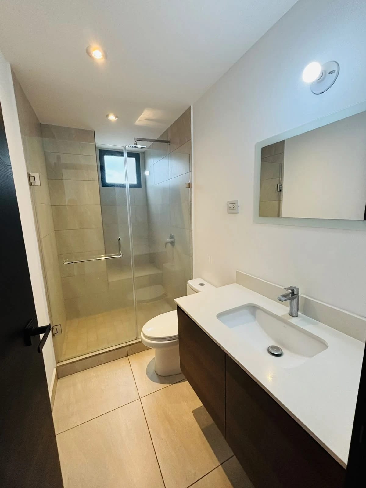 Apartamento en venta en IQ10 Zona 10 — Apartamento en Venta en Zona 10, Guatemala, Ciudad — foto 5 de 11