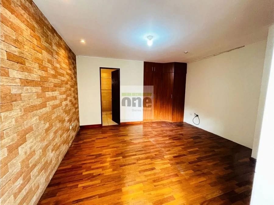 Apartamento con balcón en alquiler en zona 15, Colonia El Maestro — Apartamento en Alquiler en Zona 15, Guatemala, Ciudad — foto 9 de 12