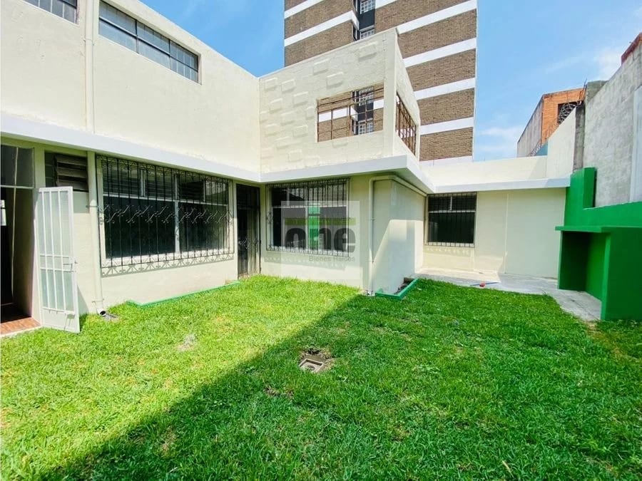 Alquiler - Casa en zona 10 Oakland, ideal para oficinas — Casa en Alquiler en Zona 10, Guatemala, Ciudad — foto 1 de 10