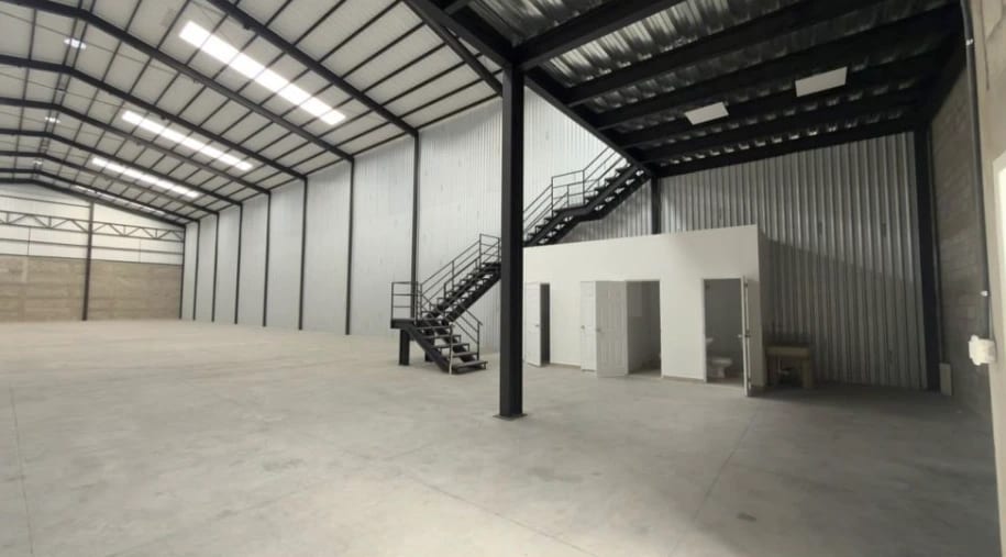 Alquilo Bodega de 1,000 Metros en Villa nueva boulevard reformadores — Bodega / Ofibodega en Alquiler en Amatitlán, Guatemala, Ciudad — foto 10 de 10