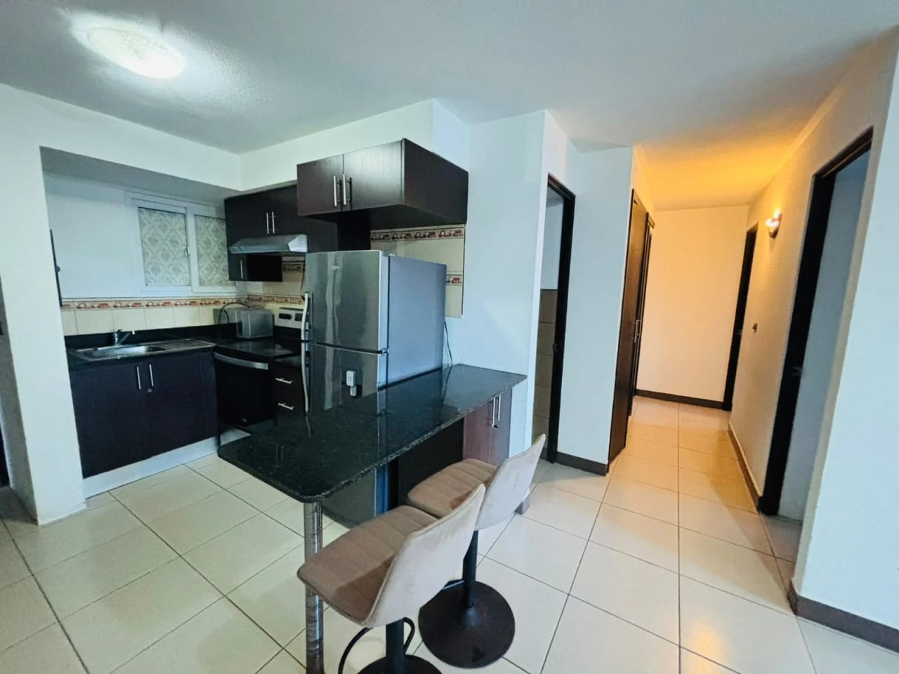 Lindo apartamento de 3 dormitorios en venta en zona 1 — Apartamento en Venta en Zona 1, Guatemala, Ciudad — foto 4 de 10
