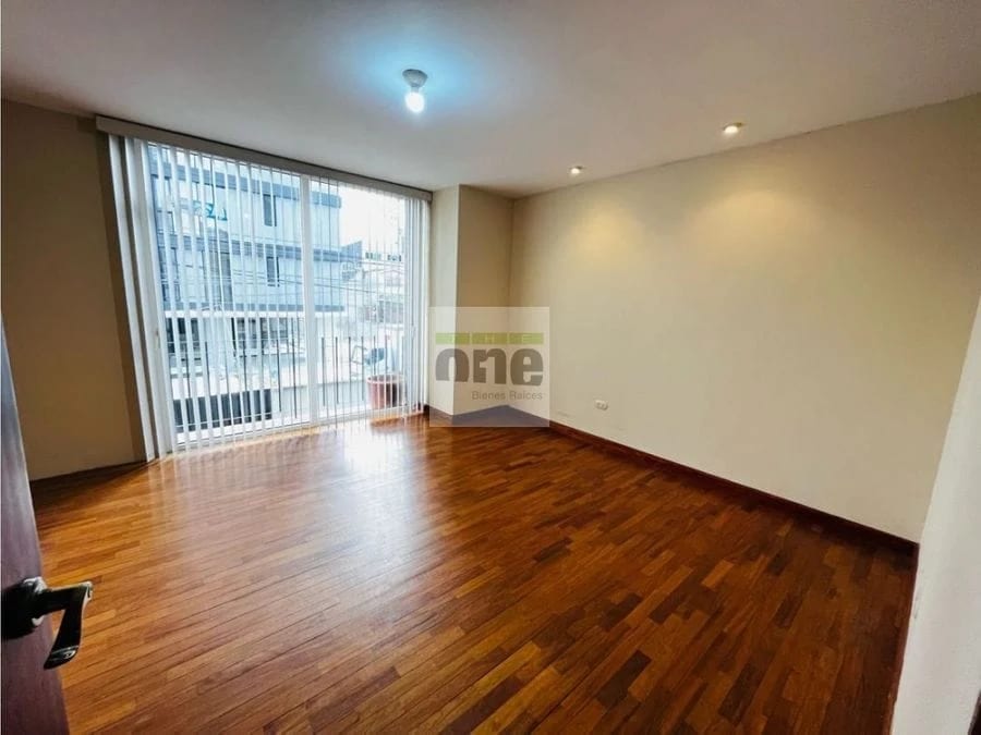 Alquiler apartamento Colonia El Maestro en Zona 15 — Apartamento en Alquiler en Zona 15, Guatemala, Ciudad — foto 1 de 12