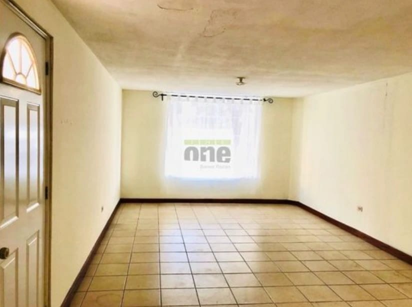 Valles de San Cristobal Casa en Venta de 2 dormitorios — Casa en Venta en Zona 8 Mixco, Guatemala, Ciudad — foto 3 de 4