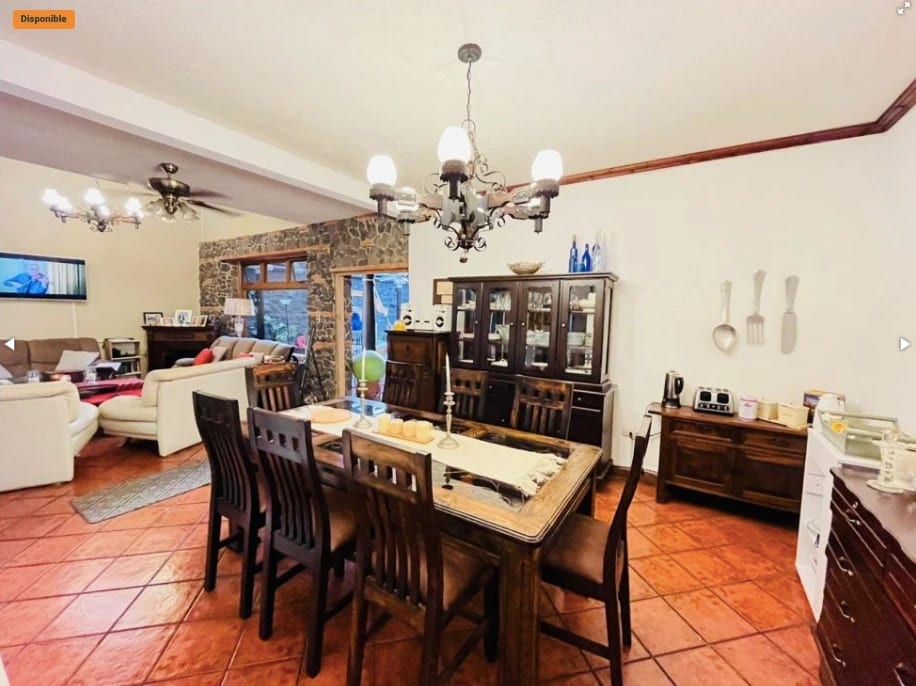Casa de 5 dormitorios fuera de garita en zona 10 — Casa en Venta en Zona 10, Guatemala, Ciudad — foto 7 de 15