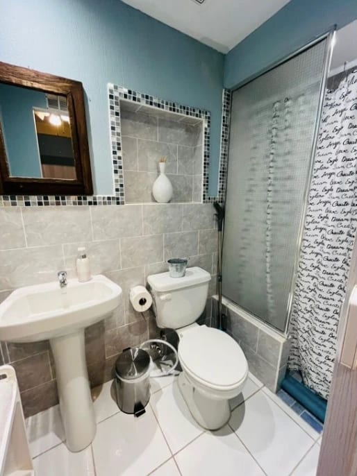 Casa de 5 dormitorios fuera de garita en zona 10 — Casa en Venta en Zona 10, Guatemala, Ciudad — foto 15 de 15