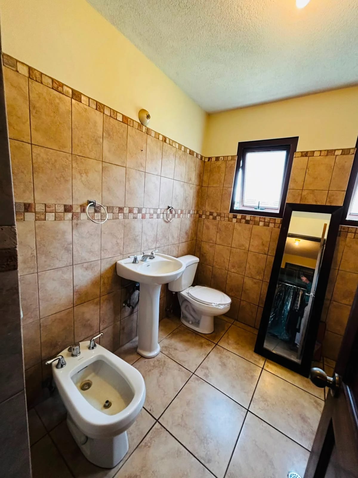 Casa de 4 dormitorios en venta en Condominio Real Del Campo CAES — Casa en Venta en Carretera a El Salvador, Guatemala, Ciudad — foto 16 de 17