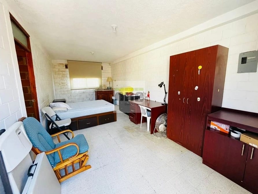 Amplia Casa en venta zona 6, cercana a CC Megaseis y Col El Quintanal — Casa en Venta en Zona 6, Guatemala, Ciudad — foto 4 de 7