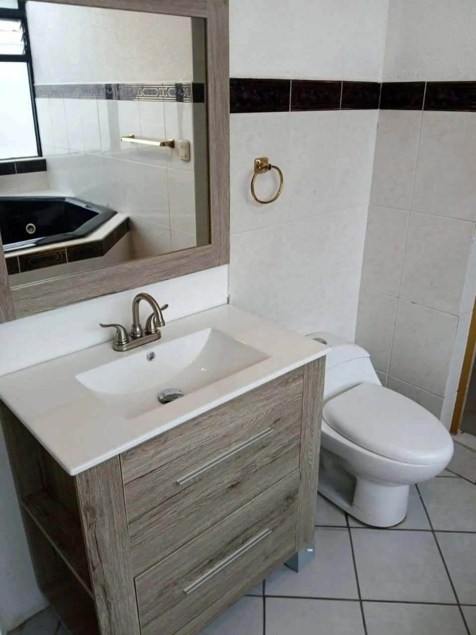 CASA EN VENTA O ALQUILER MANANTIALES ENTRADA A SAN JOSÉ PINULA — Casa en Venta en San José Pinula, Carretera a El Salvador, Guatemala, Ciudad — foto 2 de 17