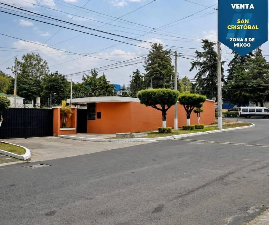 CASA DE UN NIVEL EN VENTA SAN CRISTÓBAL ZONA 8 DE MIXCO — Casa en Venta en Zona 8 Mixco, Guatemala, Ciudad — foto 1 de 7