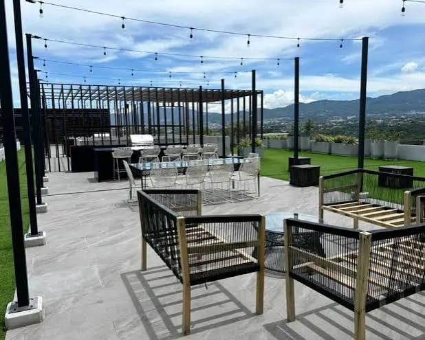 APARTAMENTO EN ALQUILER - NIVEL ALTO - EDIFICIO MARABI MARISCAL ZONA 11 — Apartamento en Alquiler en Zona 11, Guatemala, Ciudad — foto 14 de 17