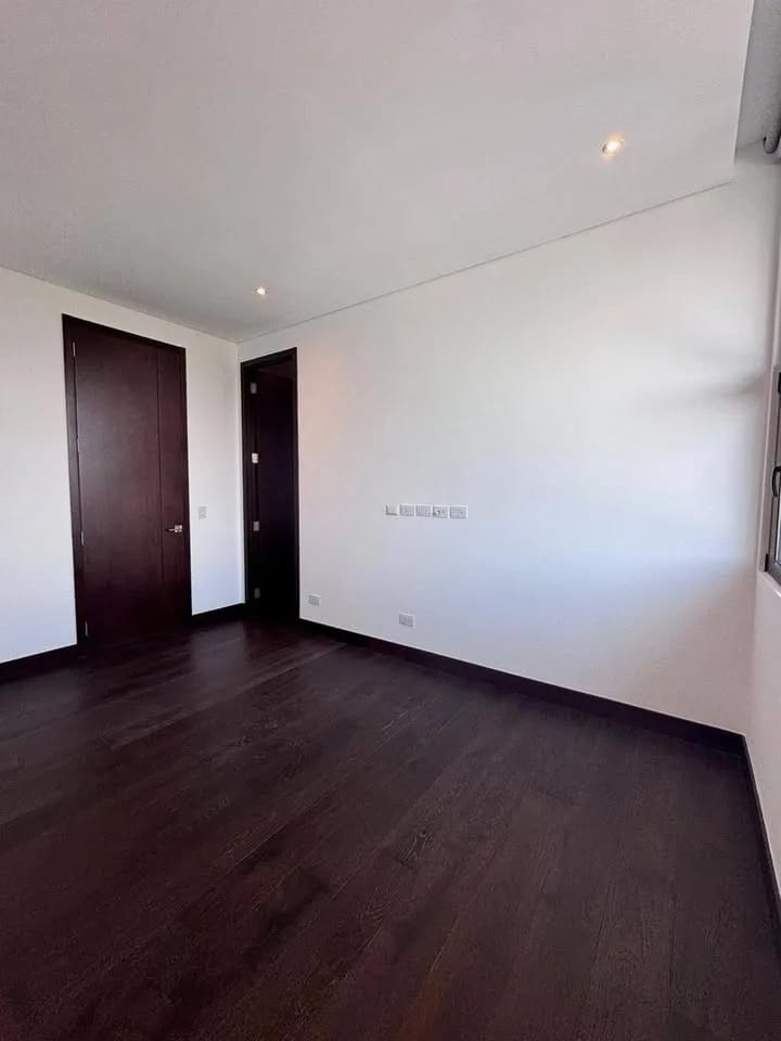 APARTAMENTO EN ALQUILER/VENTA - NIVEL MEDIO - EDIFICIO ECHO ZONA 14 — Apartamento en Venta en Zona 14, Guatemala, Ciudad — foto 8 de 17