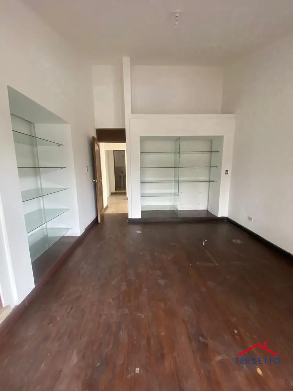CASA CON USO COMERCIAL ZONA 15 VISTA HERMOSA 2 — Casa en Alquiler en Zona 15, Guatemala, Ciudad — foto 12 de 16
