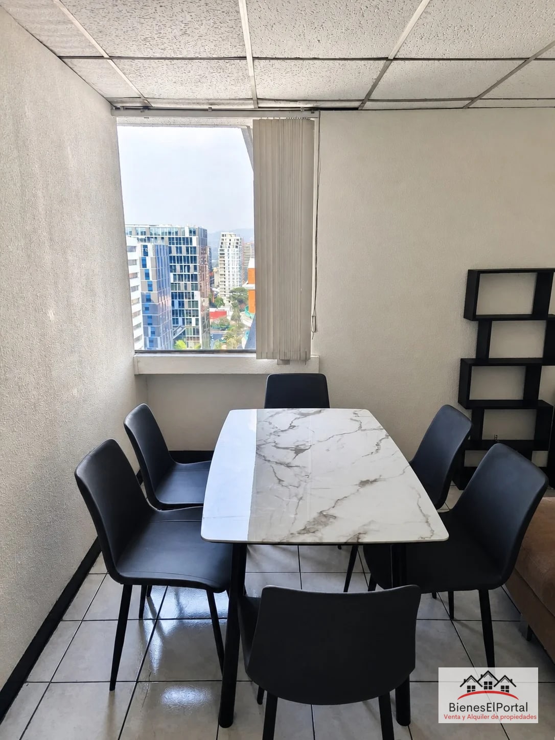 Apartamento en Zona 10 Edificio Reforma Montufar — Oficina en Venta en Reforma Montúfar, Zona 10, Guatemala, Ciudad — foto 4 de 6