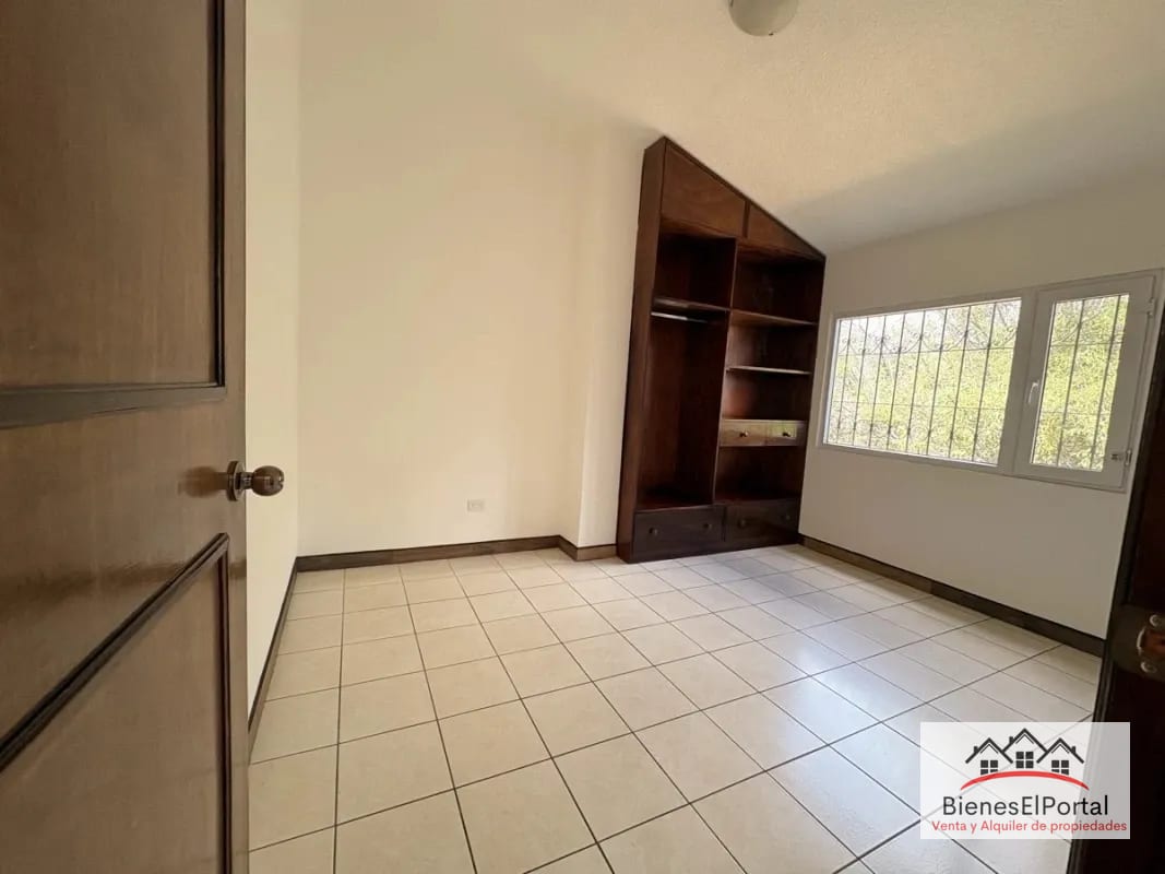 Casa en Condominio Las Fuentes San Lucas — Casa en Venta en San Lucas Sacatepéquez, Sacatepéquez — foto 2 de 7