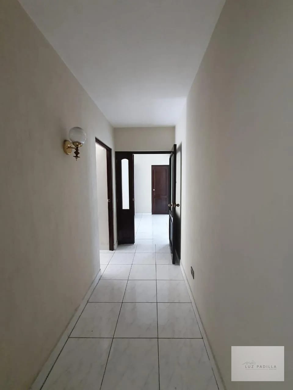 Amplia casa en Colonia El Carmen Zona 12 — Casa en Venta en El Carmen, Zona 12, Guatemala, Ciudad — foto 6 de 17