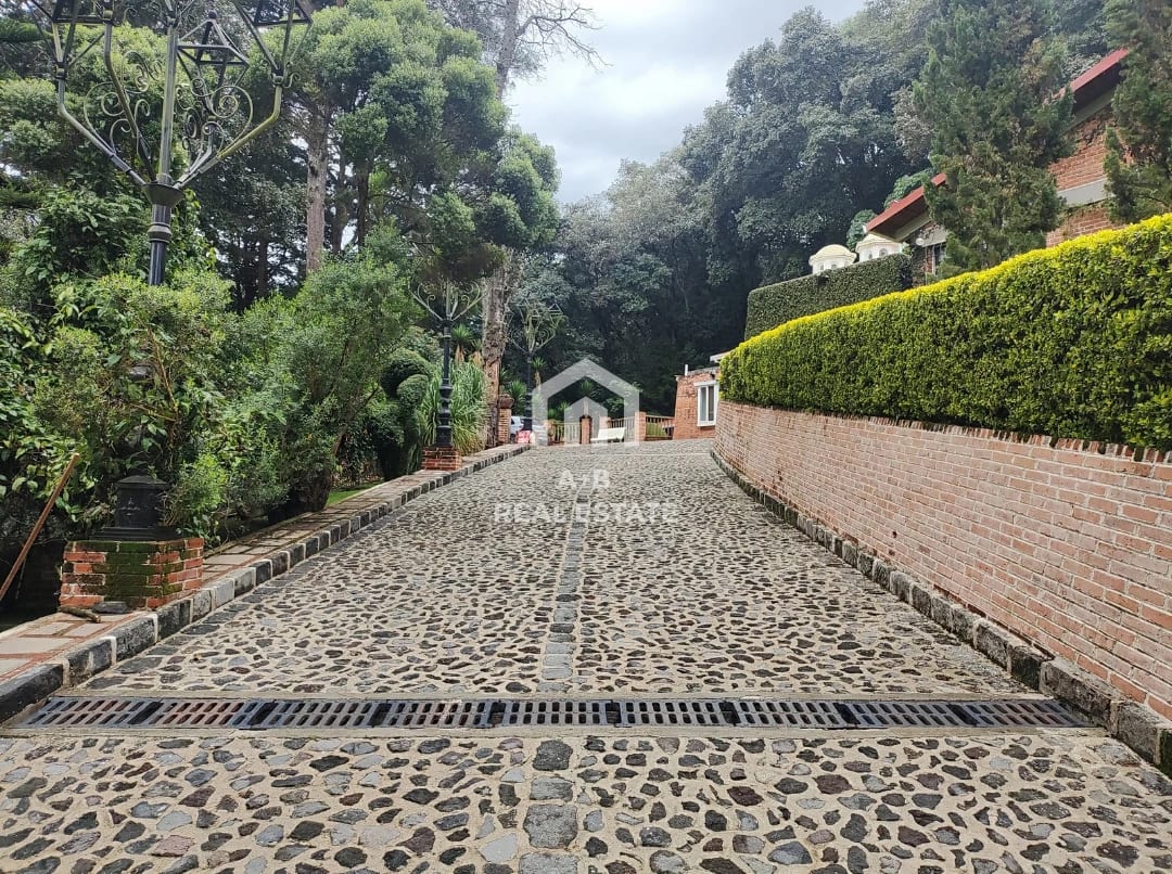 Vendo hermosa casa en San Lucas Sacatepéquez, sector Cerro Alux - Image 5