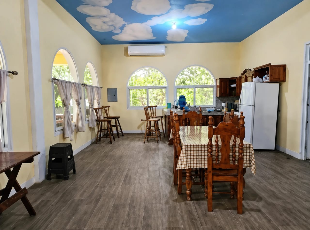 Vendo propiedad - chalet en Villas de Monterrico de 5,152 v² — Casa vacacional en Venta en Taxisco, Santa Rosa — foto 2 de 9