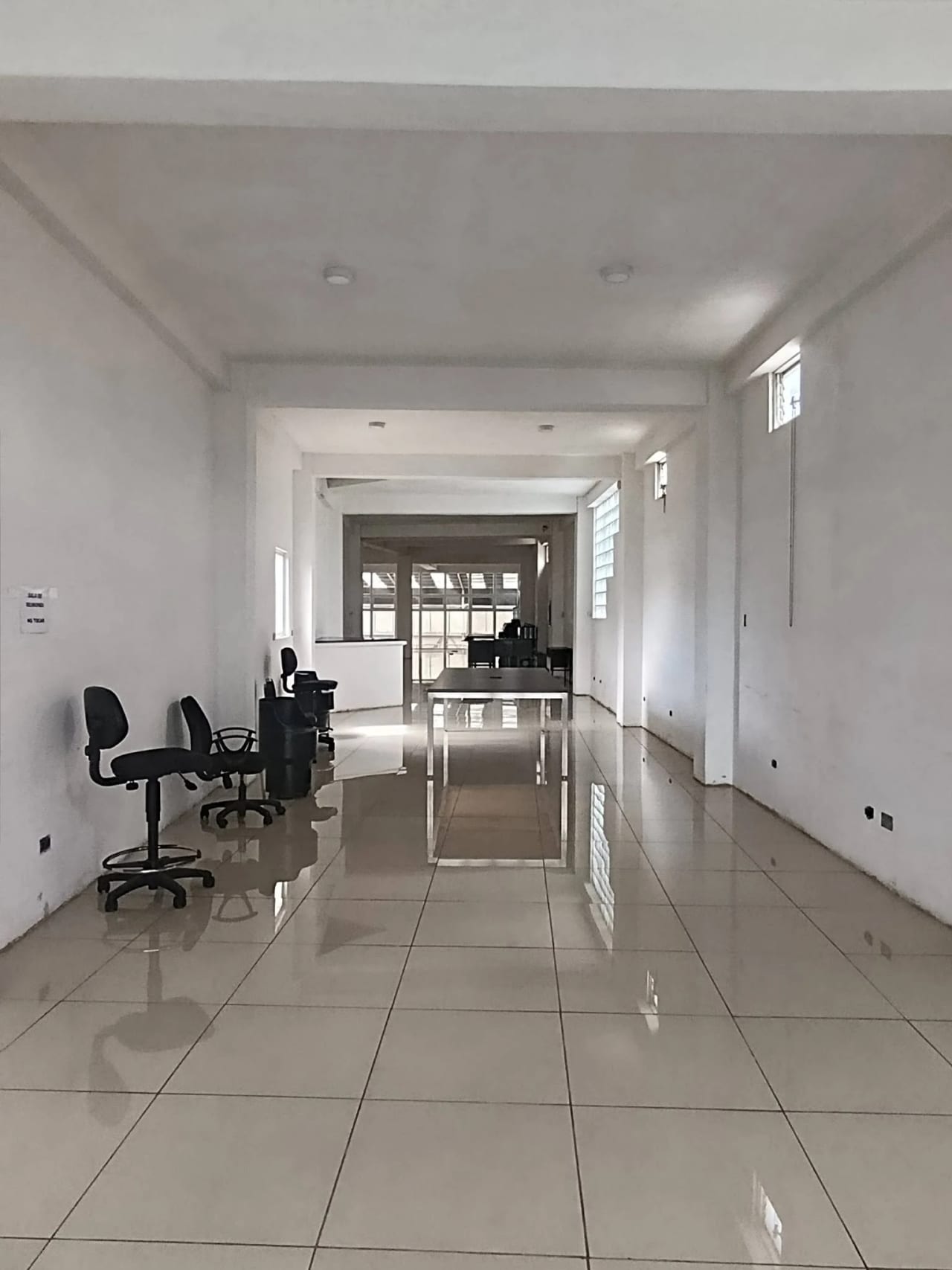 Se renta edificio de 4 niveles en la Carretera Interamericana Km 16.5 — Edificio en Alquiler en Zona 1 Mixco, Guatemala, Ciudad — foto 9 de 15