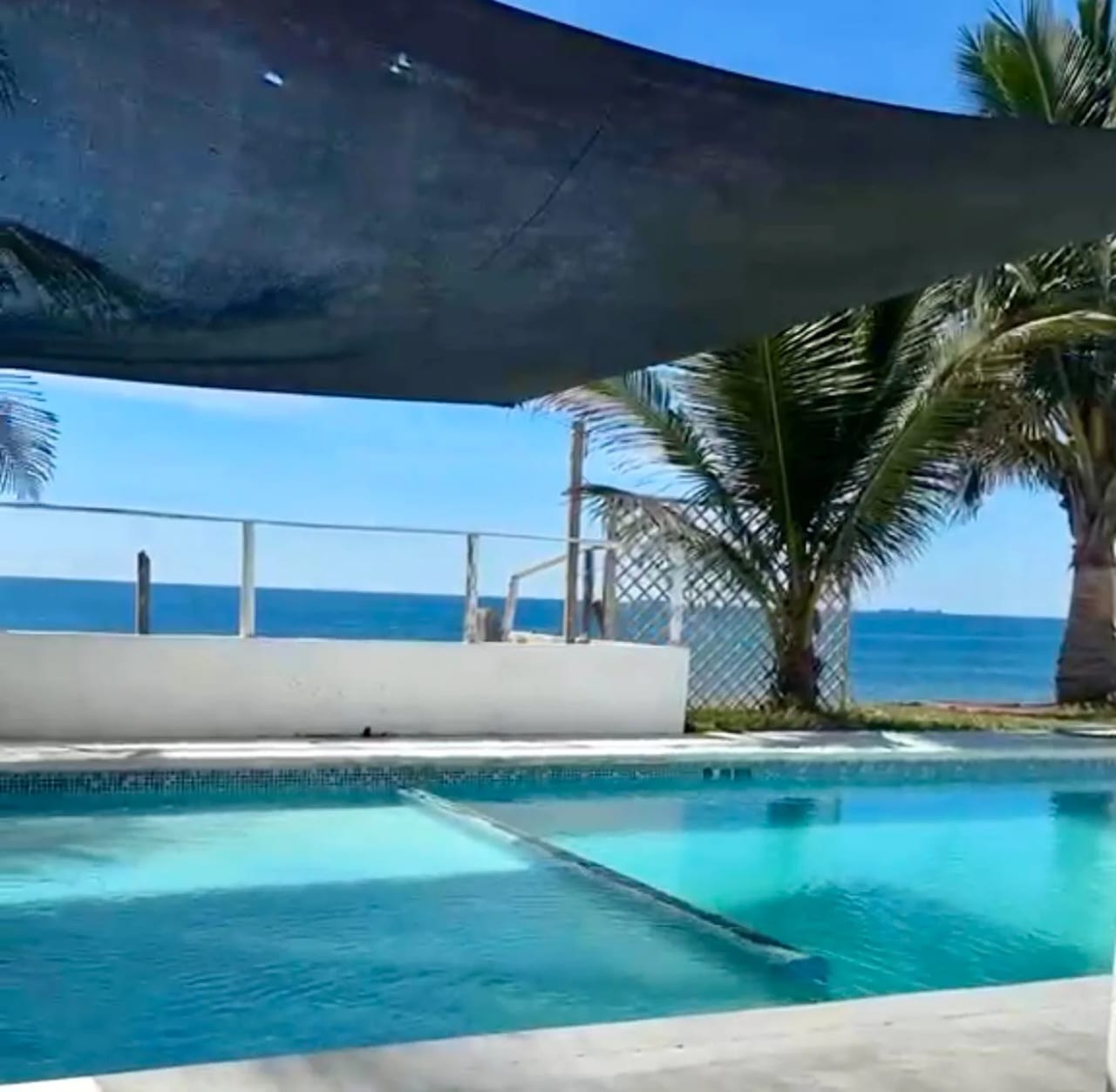 ¡¡ GANGA !! CASA EN VENTA FRENTE AL MAR EN IZTAPA — Casa en Venta en Iztapa, Escuintla — foto 2 de 8