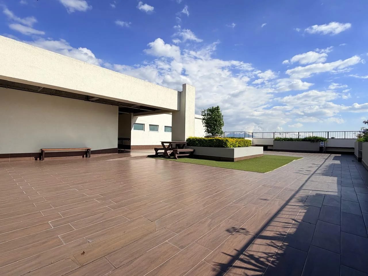 APARTAMENTO EN VENTA EN SANTA MARÍA DE LAS CHARCAS ZONA 11 — Apartamento en Venta en Santa María de Las Charcas, Zona 11, Guatemala, Ciudad — foto 8 de 9