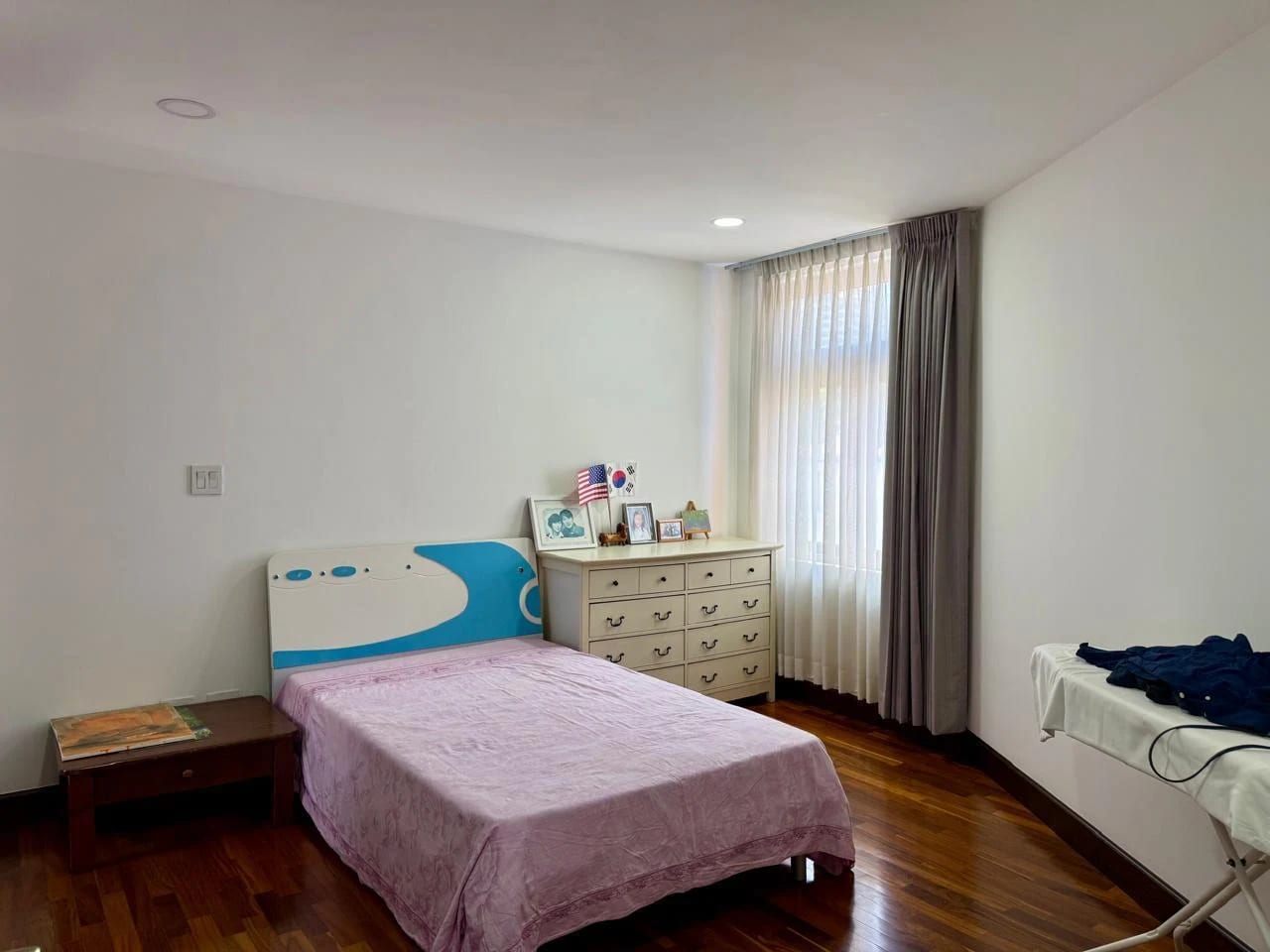 CASA EN VENTA EN ZONA 10 PASAJE OAKLAND — Casa en Venta en Pasaje Oakland, Zona 10, Guatemala, Ciudad — foto 7 de 16