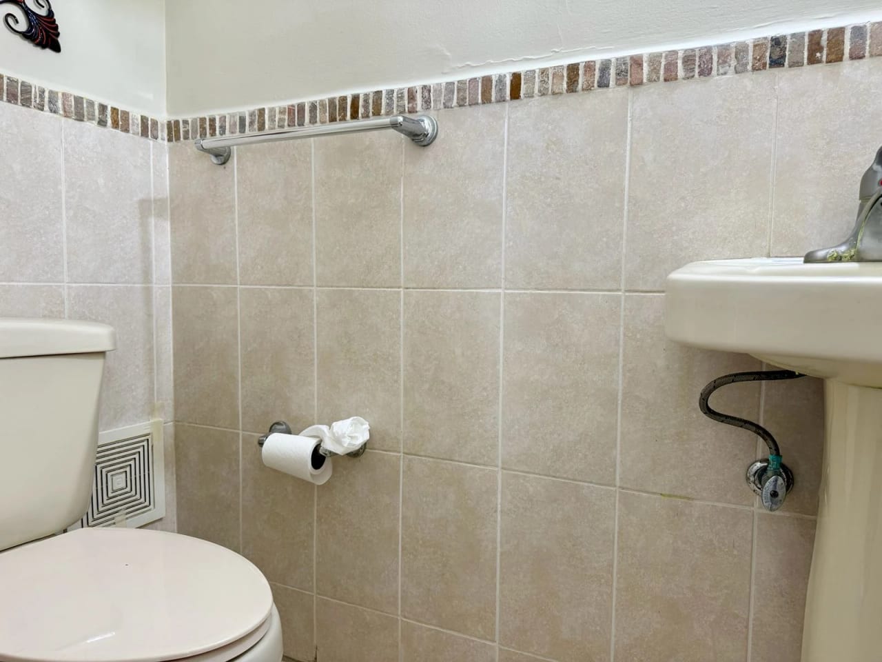 CASA EN VENTA EN CONDADO NARANJO ZONA 4 DE MIXCO — Casa en Venta en Condado Naranjo, Zona 4 Mixco, Guatemala, Ciudad — foto 5 de 17