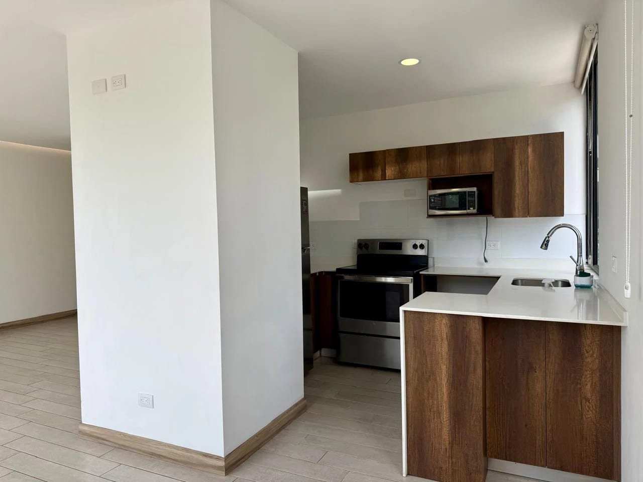 APARTAMENTO EN RENTA EN ZONA 13, PROVIDENCIA — Apartamento en Alquiler en Providencia Apartamentos, Zona 13, Guatemala, Ciudad — foto 4 de 17