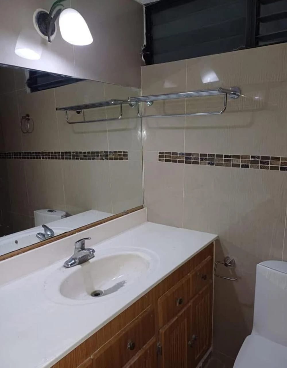 APARTAMENTO EN VENTA EN ZONA 12, CONDOMINIO VILLA SOL I — Apartamento en Venta en Torre Villasol, Zona 12, Guatemala, Ciudad — foto 8 de 11