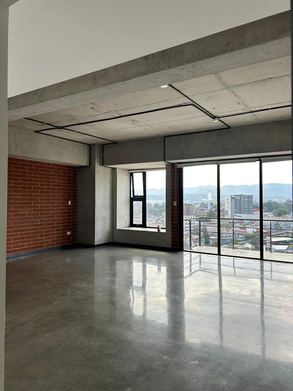 APARTAMENTO EN RENTA EN ZONA 4, VENEZIA CUATRO — Apartamento en Alquiler en Zona 4, Guatemala, Ciudad — foto 1 de 6