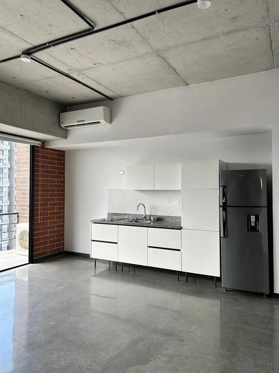 APARTAMENTO EN RENTA EN ZONA 4, VENEZIA CUATRO — Apartamento en Alquiler en Zona 4, Guatemala, Ciudad — foto 3 de 6
