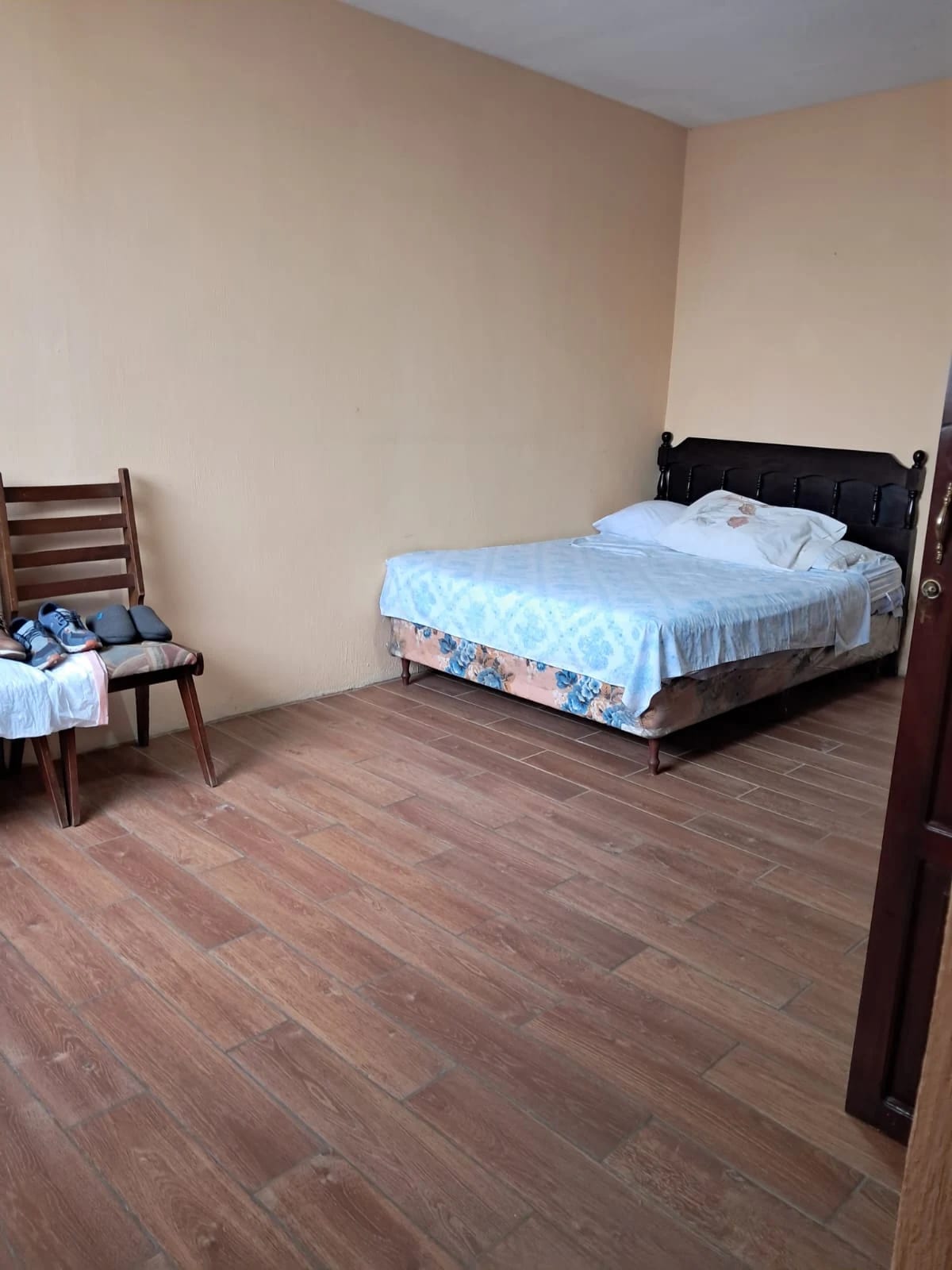 CASA EN VENTA EN ZONA 5, COLONIA ABRIL — Casa en Venta en Colonia Abril, Zona 5, Guatemala, Ciudad — foto 9 de 10