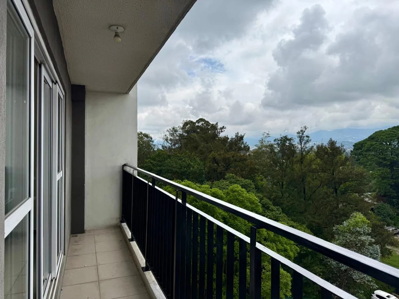 APARTAMENTO EN RENTA EN ZONA 11, PARQUE 11 — Apartamento en Alquiler en Parque 11, Zona 11, Guatemala, Ciudad — foto 3 de 16
