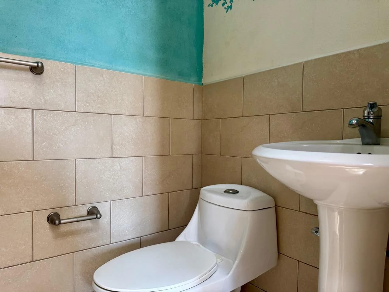 CASA EN VENTA EN VILLA NUEVA, JARDINES DE VERONA, CIUDAD SANTA CLARA — Casa en Venta en Villa Nueva, Guatemala, Ciudad — foto 17 de 17