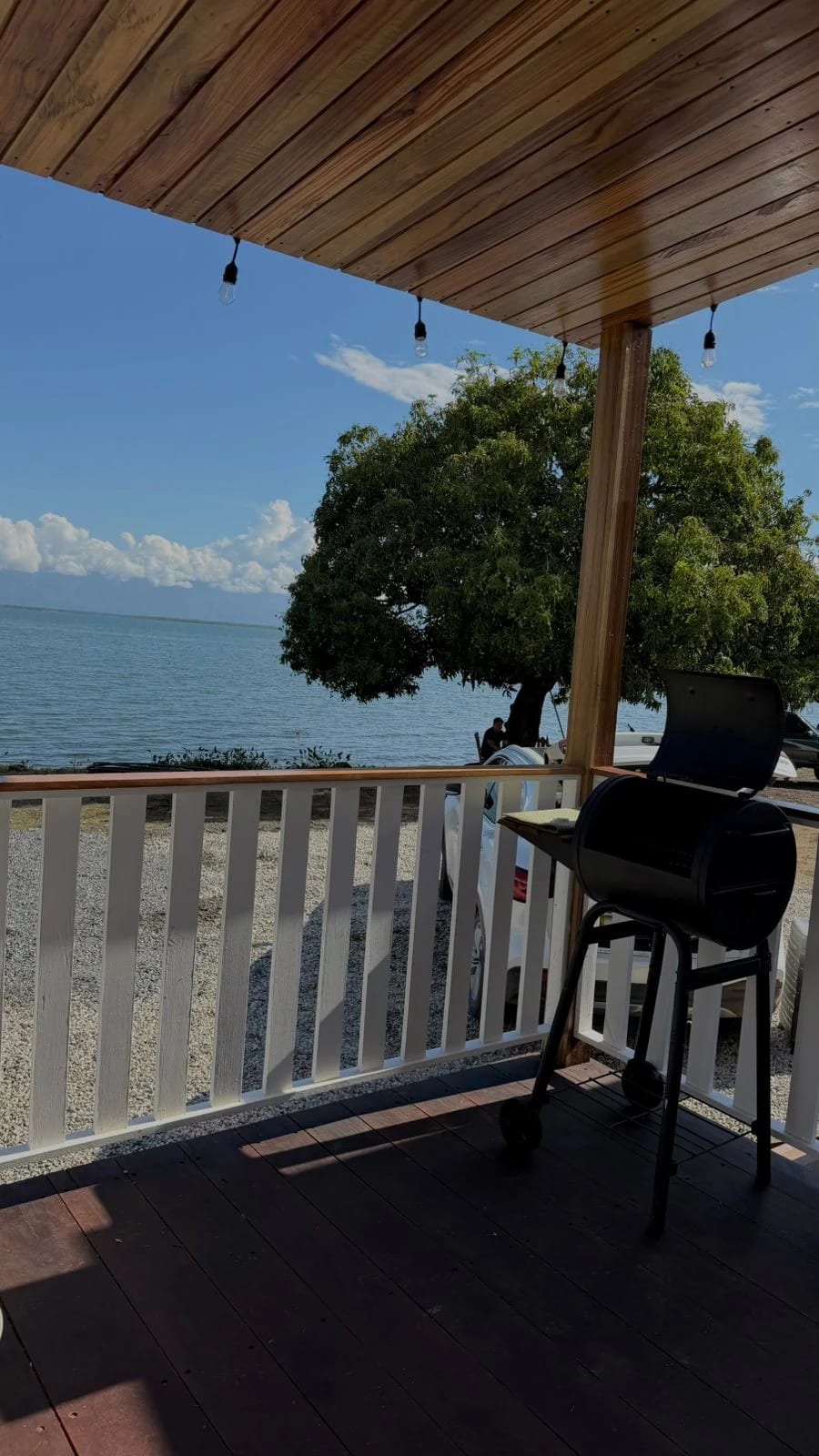 PROPIEDAD EN VENTA EN IZABAL, A ORILLA DEL LAGO — Casa vacacional en Venta en El Estor, Izabal — foto 4 de 15