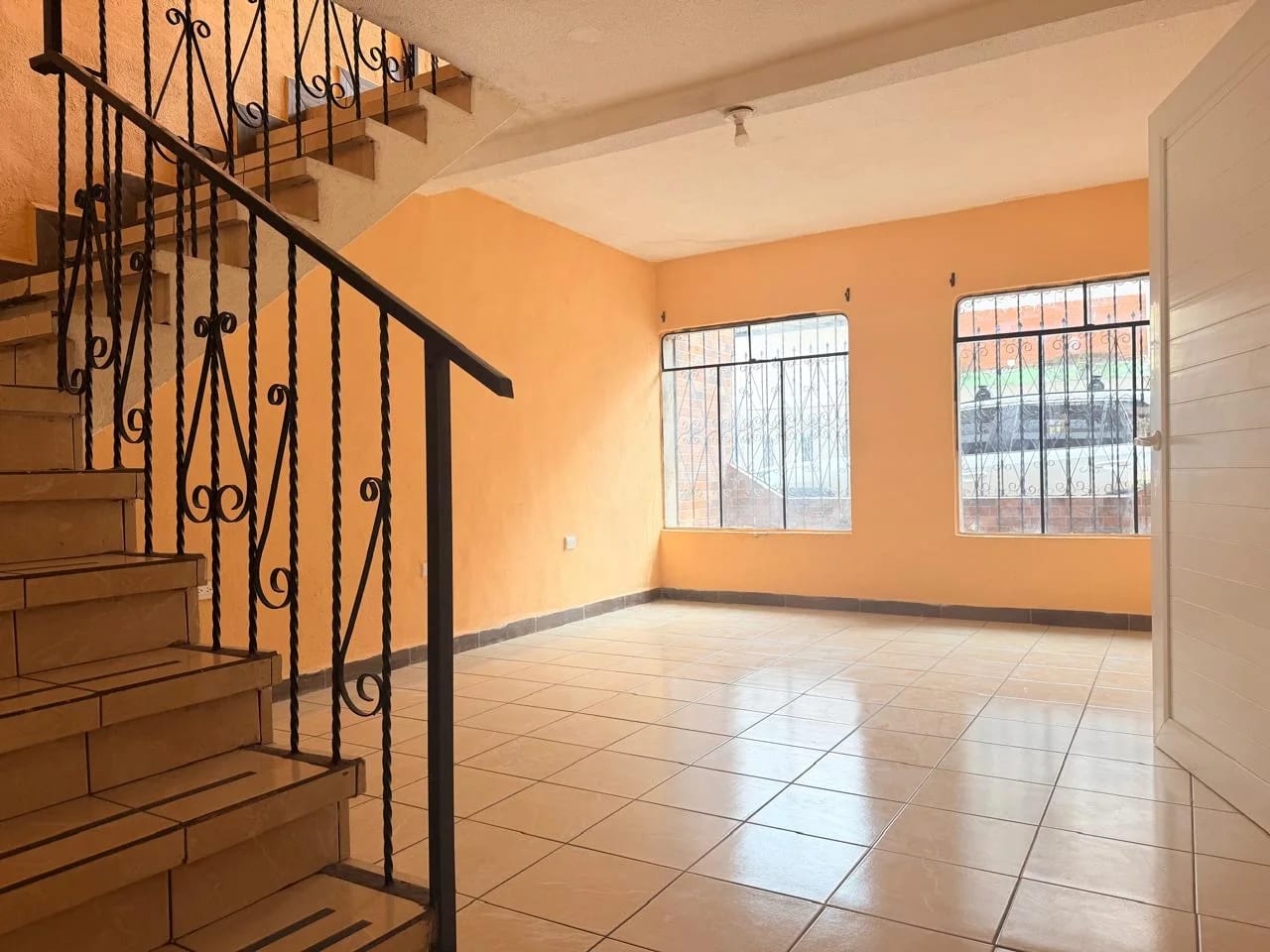 CASA EN VENTA EN VILLA LOBOS, VILLA NUEVA — Casa en Venta en Villa Nueva, Guatemala, Ciudad — foto 1 de 16