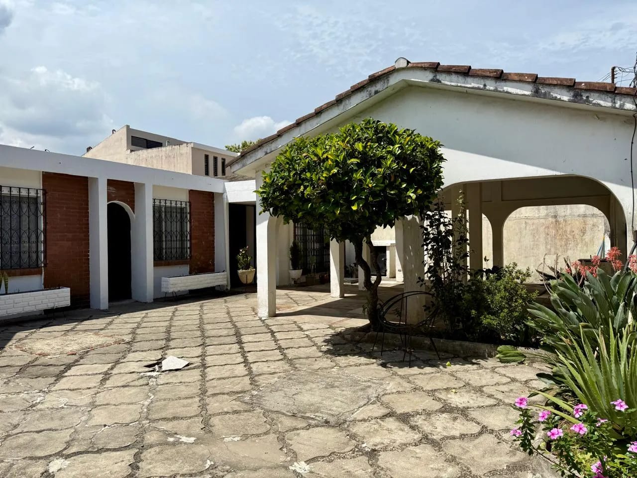 CASA EN VENTA EN ZONA 15. CERCA DEL HOSPITAL EL PILAR — Casa en Venta en Zona 15, Guatemala, Ciudad — foto 2 de 16