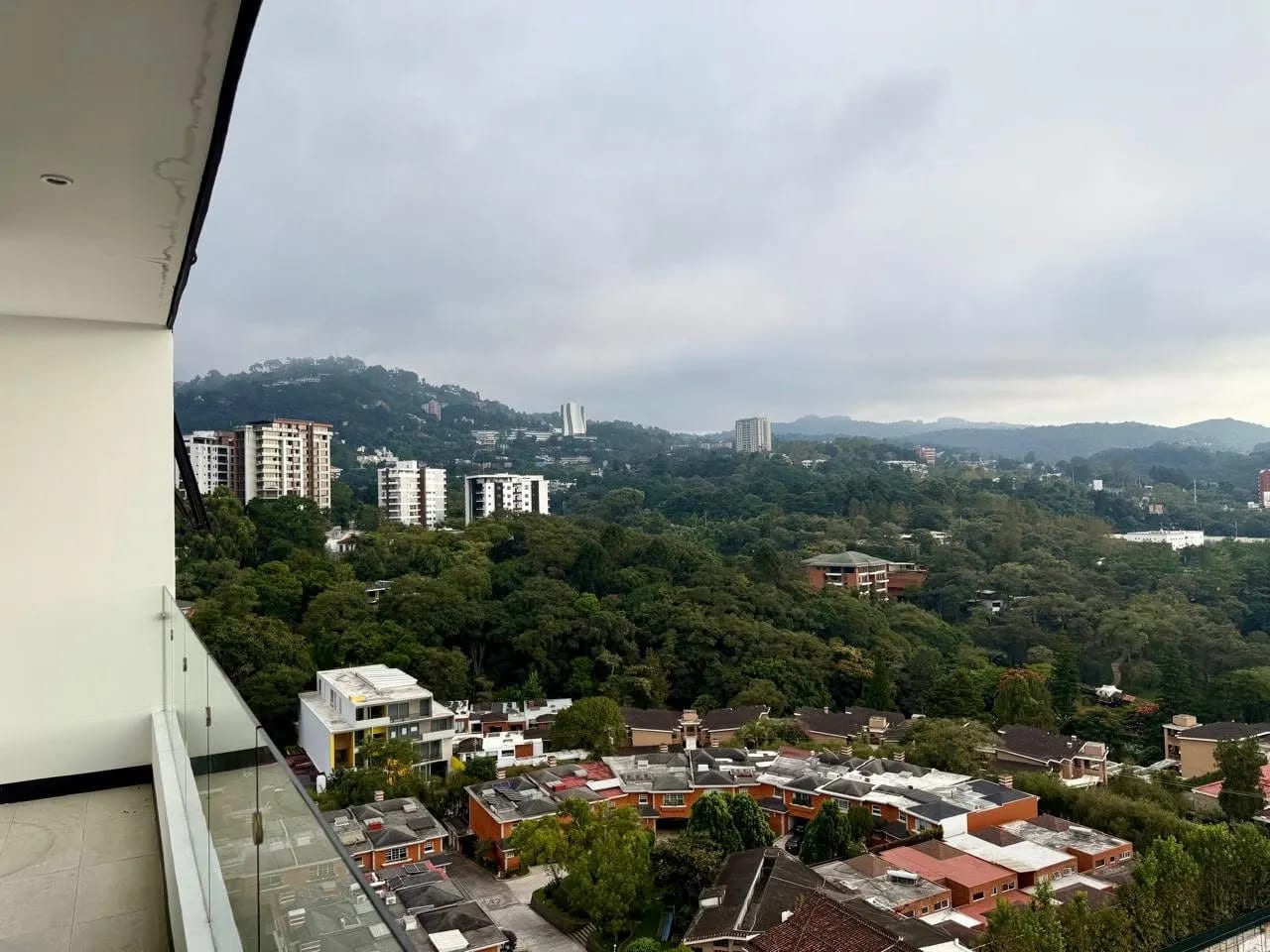 APARTAMENTO EN VENTA EN ZONA 15, VISTA HERMOSA II, MOREA — Apartamento en Venta en Morea, Zona 15, Guatemala, Ciudad — foto 3 de 17