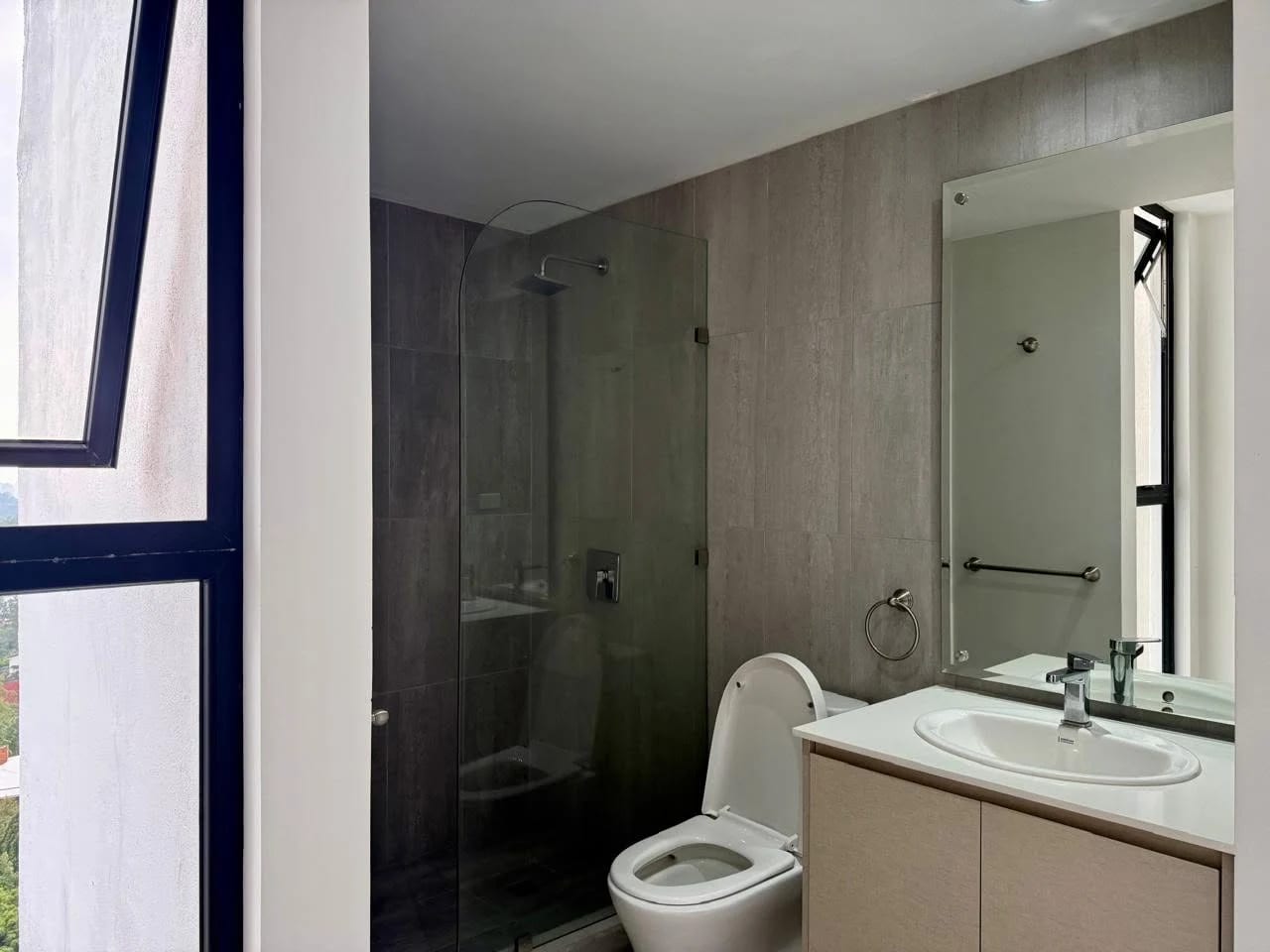 APARTAMENTO EN VENTA EN ZONA 15, VISTA HERMOSA II, MOREA — Apartamento en Venta en Morea, Zona 15, Guatemala, Ciudad — foto 13 de 17