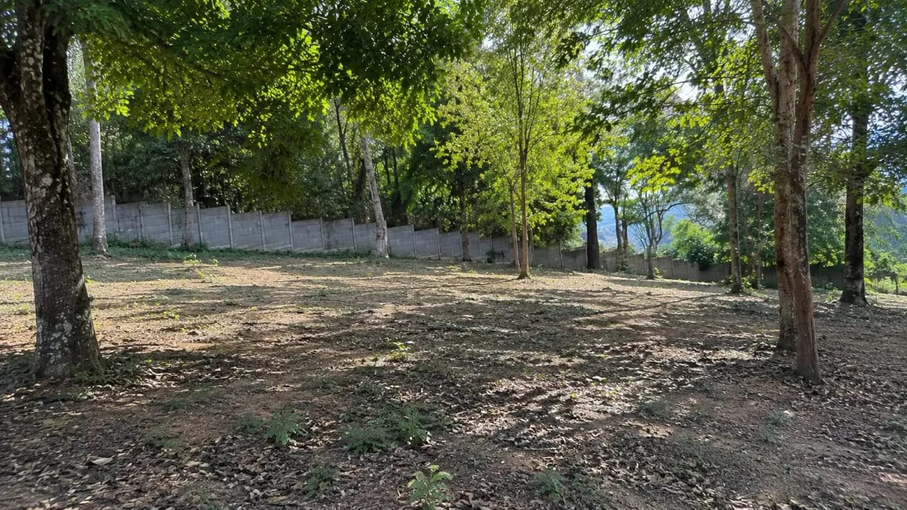 TERRENO EN VENTA EN MILPAS ALTAS, KM 32, ALDEA LA LIBERTAD — Terreno en Venta en Santa Lucía Milpas Altas, Sacatepéquez — foto 2 de 3
