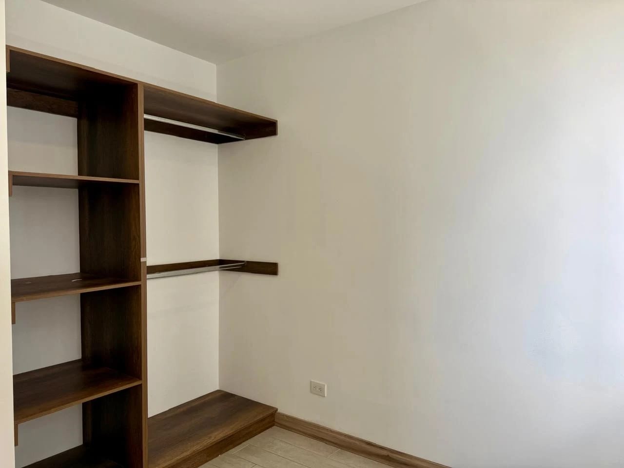 APARTAMENTO EN RENTA EN ZONA 13, PROVIDENCIA — Apartamento en Alquiler en Providencia Apartamentos, Zona 13, Guatemala, Ciudad — foto 10 de 17