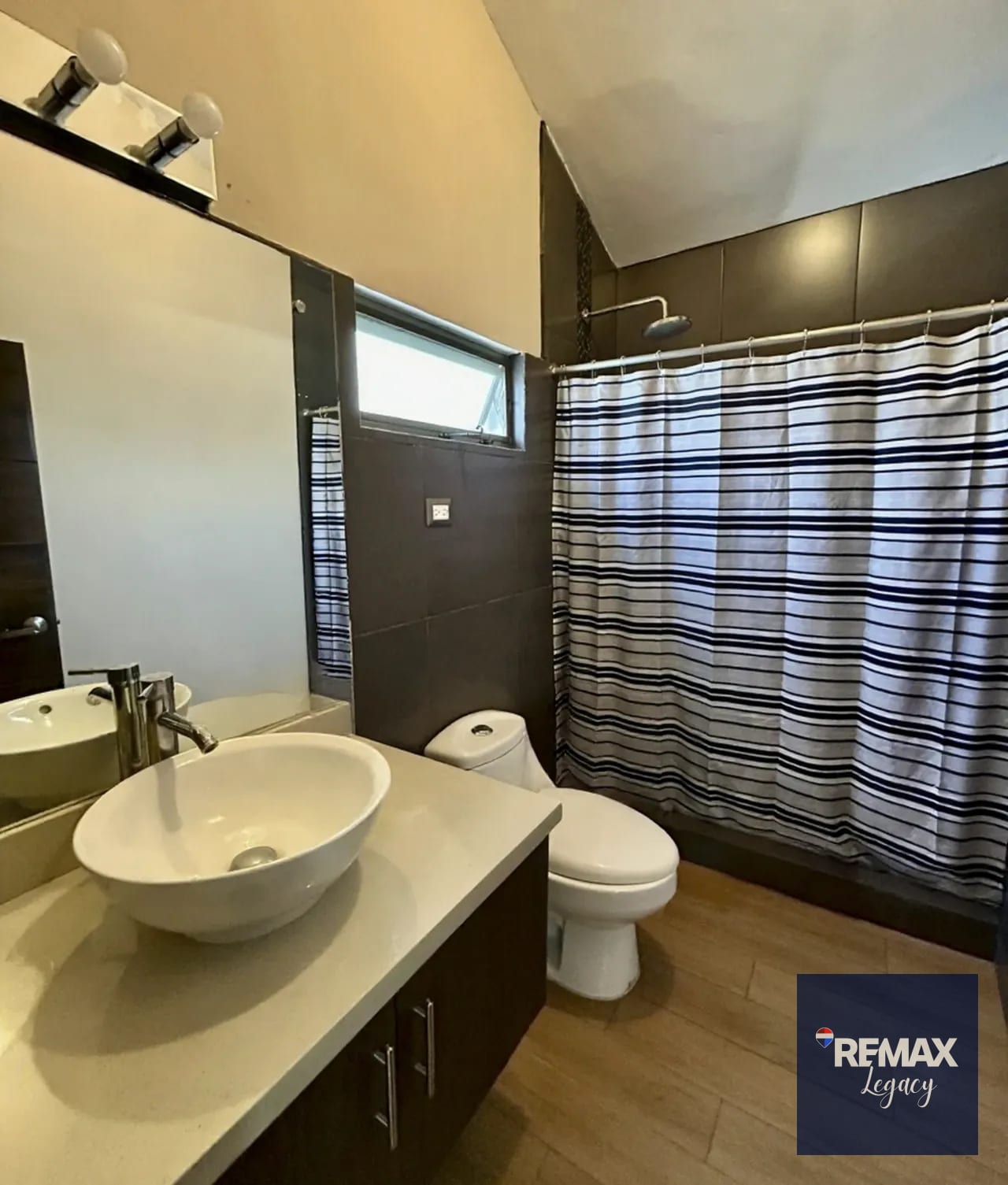 Casa Venta | Condominio Coventry Park | Fraijanes Km 18.1 — Casa en Venta en Fraijanes, Carretera a El Salvador, Guatemala, Ciudad — foto 10 de 13