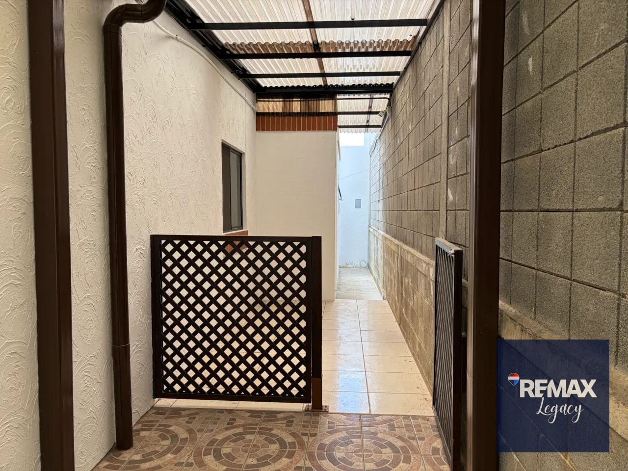 Casa Venta | Portal de San Isidro | zona 16 — Casa en Venta en San Isidro, Zona 16, Guatemala, Ciudad — foto 8 de 17
