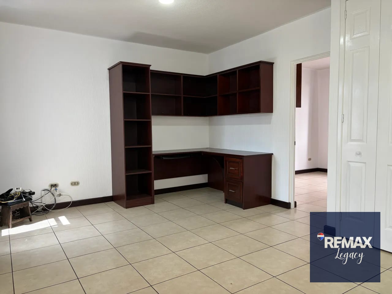Casa Venta | Portal de San Isidro | zona 16 — Casa en Venta en San Isidro, Zona 16, Guatemala, Ciudad — foto 12 de 17