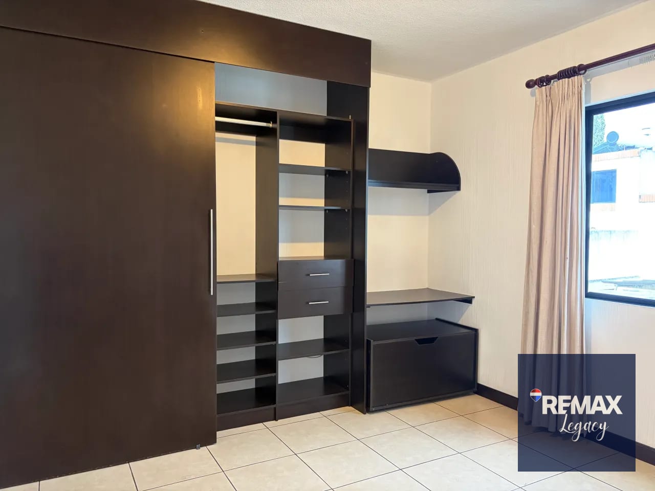 Casa Venta | Portal de San Isidro | zona 16 — Casa en Venta en San Isidro, Zona 16, Guatemala, Ciudad — foto 14 de 17