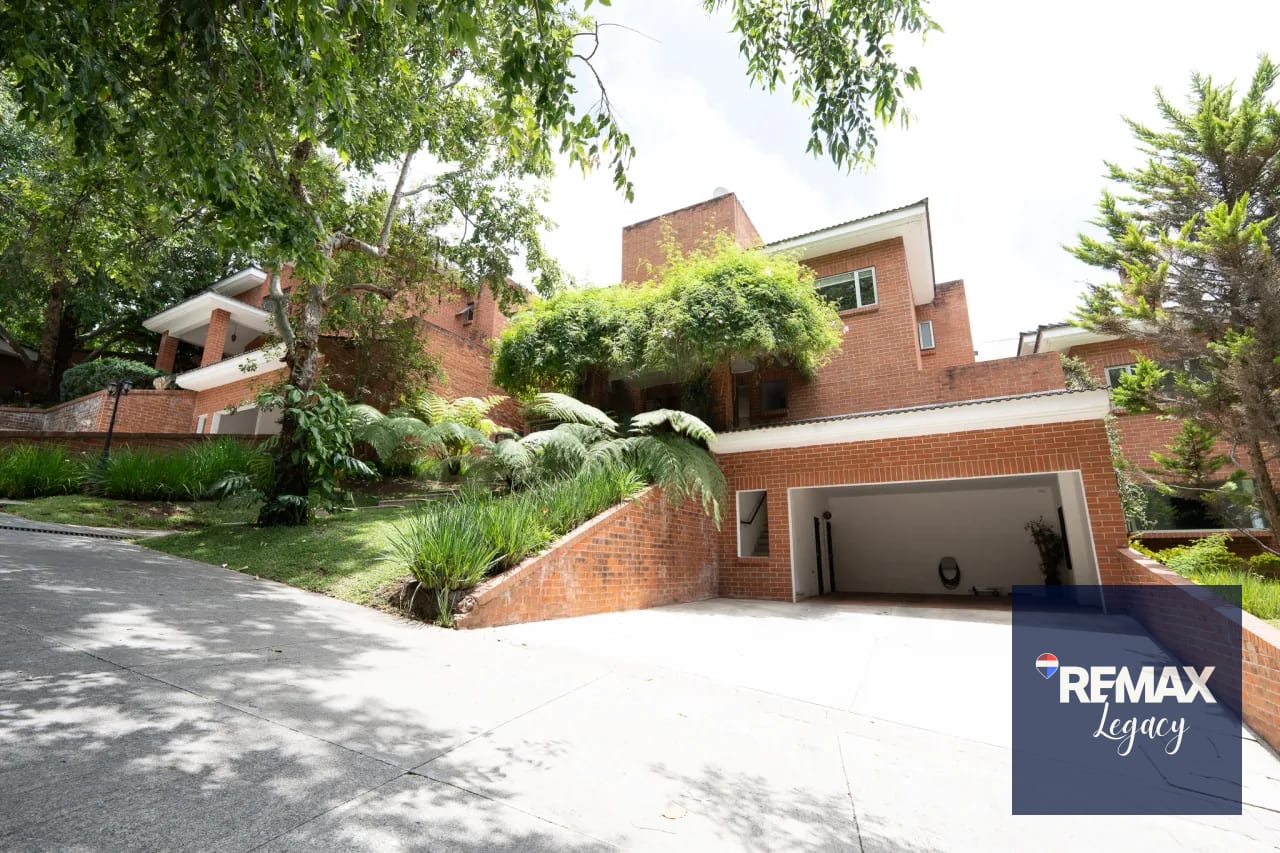 Casa Venta Condominio | Villa Serena | KM 14.5 CAES — Casa en Venta en Carretera a El Salvador, Guatemala, Ciudad — foto 1 de 17