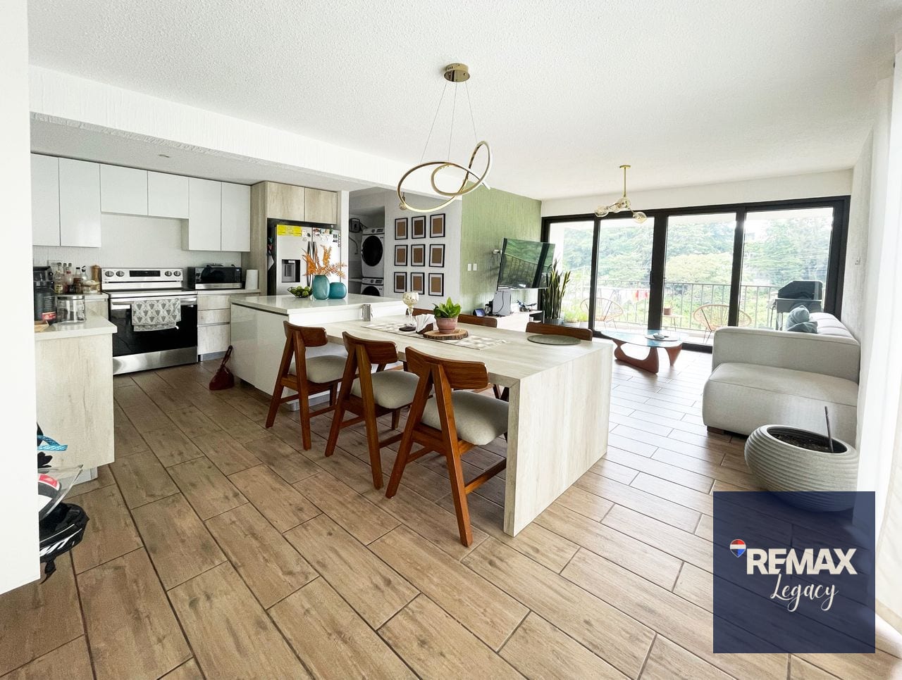 Apartamento Venta | Serena de Arrazola | Fraijanes CAES — Apartamento en Venta en Carretera a El Salvador, Guatemala, Ciudad — foto 2 de 15