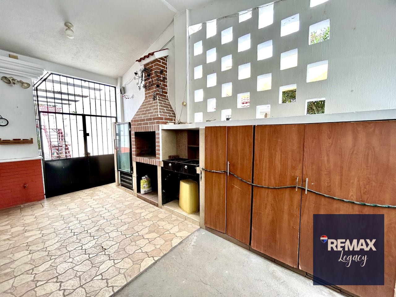 Casa Venta | Jardines de San Isidro | zona 16 — Casa en Venta en Zona 16, Guatemala, Ciudad — foto 15 de 17